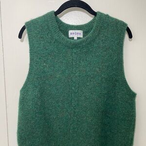 BRORA Green Alpaca Wool Vest - Size M/L